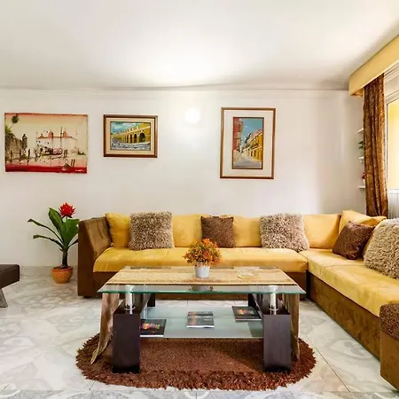 En Centro Histórico De Apartamento