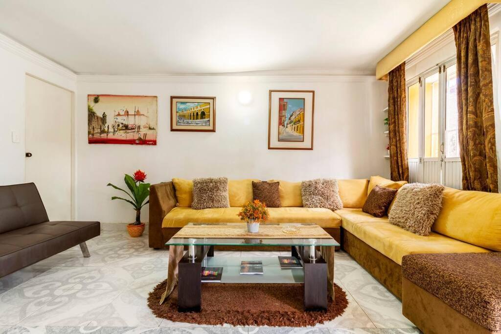 En Centro Histórico De Apartamento